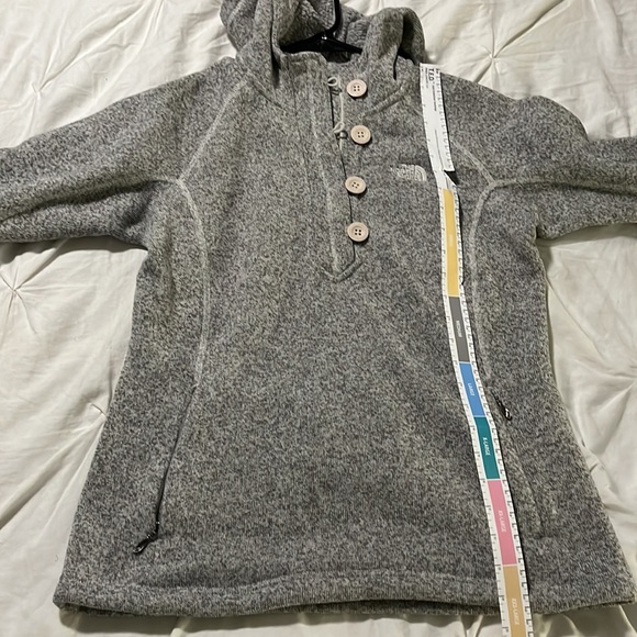 The North Face Gray Women's Sweater - Picture 5 of 5